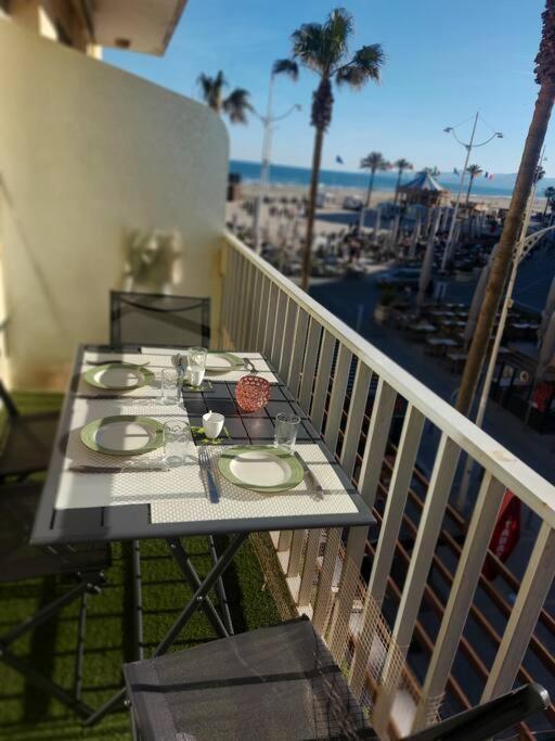 Appartement 20 Mts Plage, Pl Mediterranee, Vue Mer Parking Canet-en-Roussillon Exterior photo