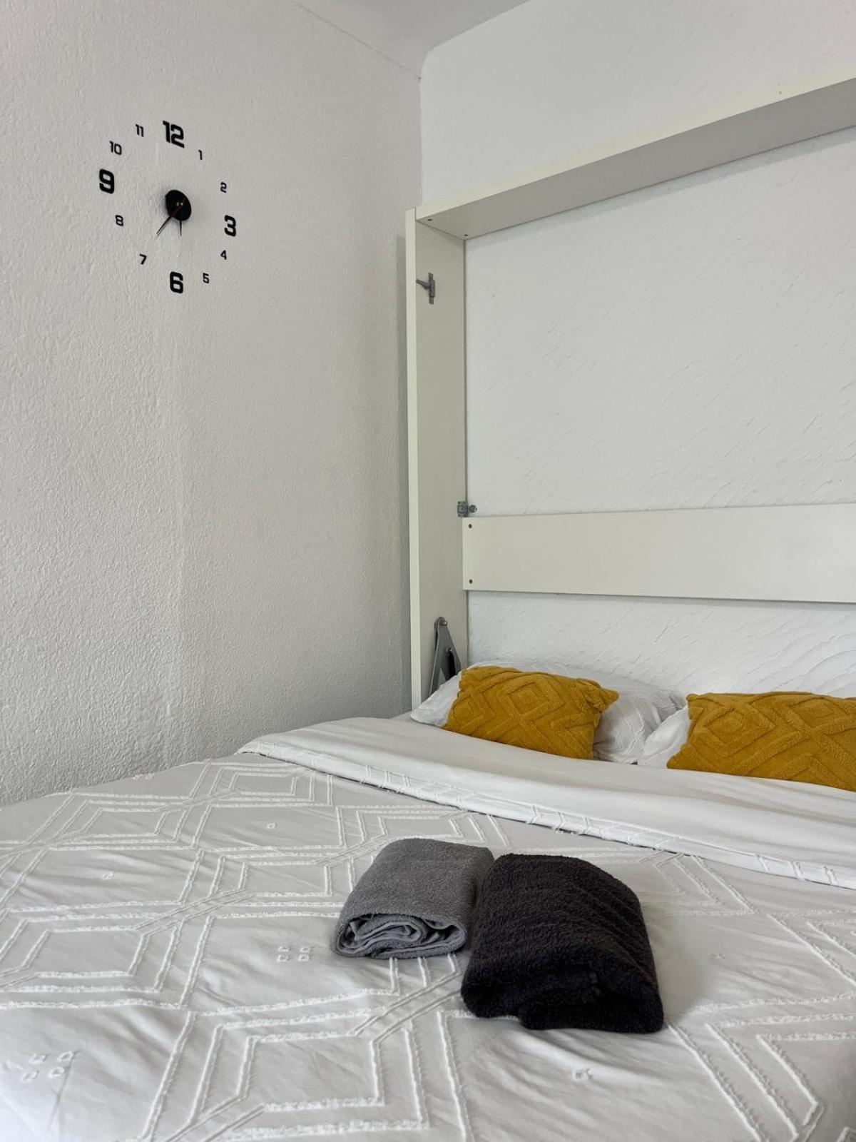 Appartement 20 Mts Plage, Pl Mediterranee, Vue Mer Parking Canet-en-Roussillon Exterior photo